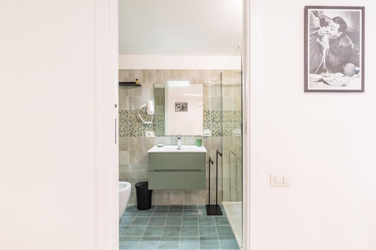 Umberto'S Nest At Toledo Apartment เนเปิลส์ ภายนอก รูปภาพ