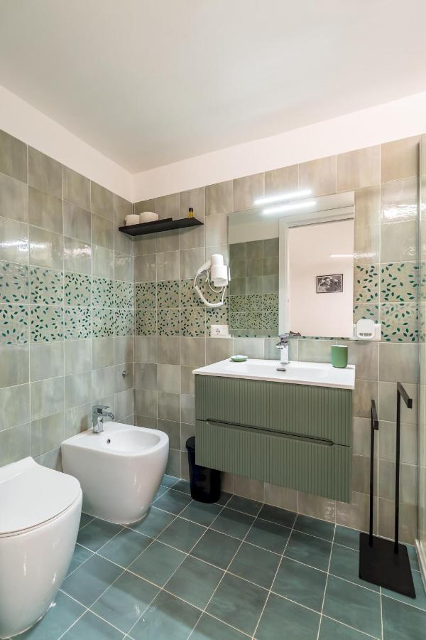 Umberto'S Nest At Toledo Apartment เนเปิลส์ ภายนอก รูปภาพ